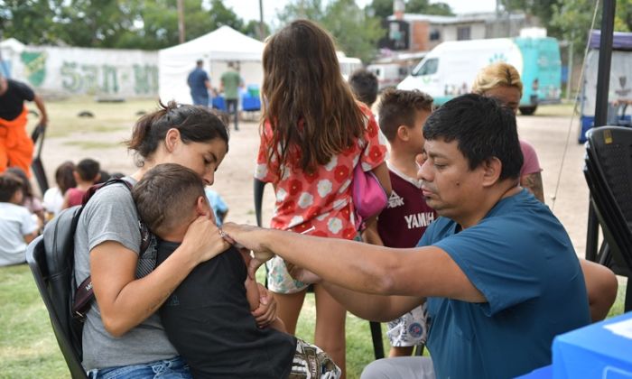 Florencio Varela - Jornada de asesoramiento integral en Km. 26700